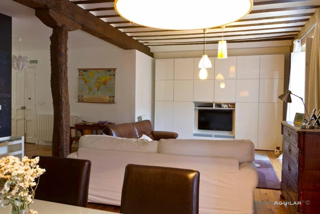 El Apartment